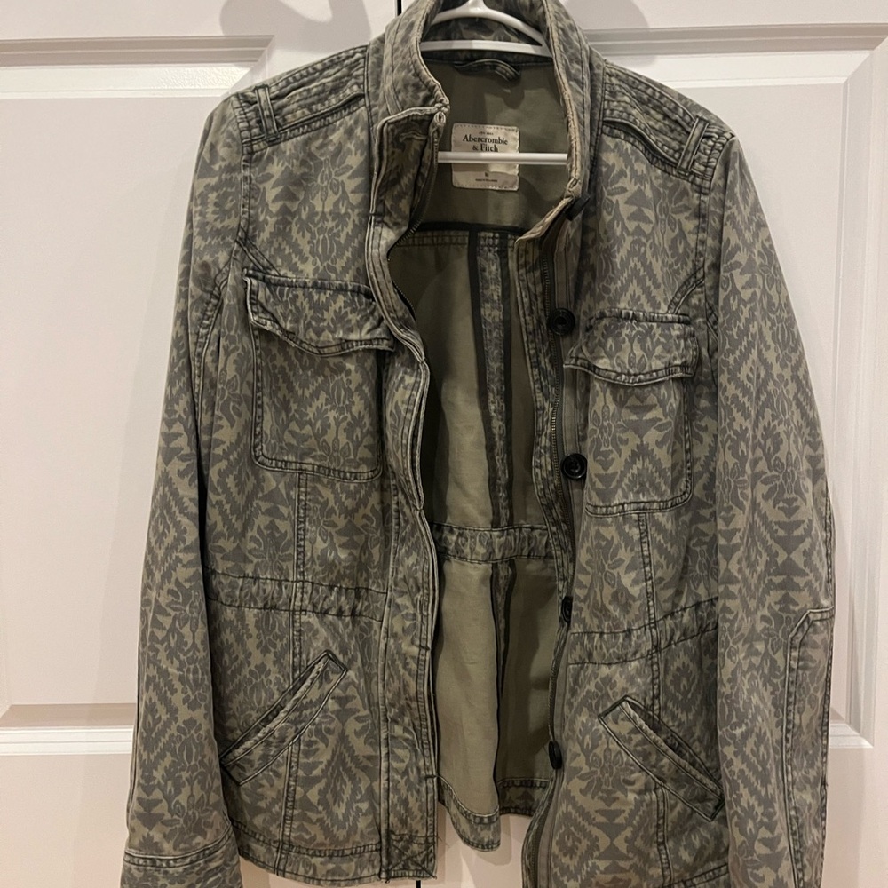 Abercrombie & Fitch Y2K Women’s Melia Twill Jacket